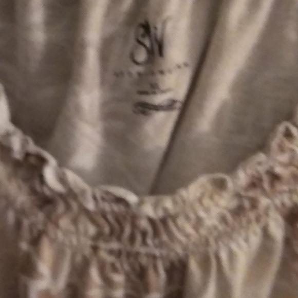 Short sleeved top - Picture 3 of 4